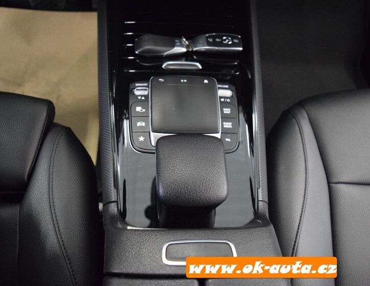 Mercedes-Benz GLB SUV / Terénní 0,0 110 kw