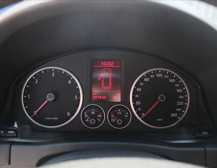 Volkswagen Tiguan Kombi 2,0 l 103 kw