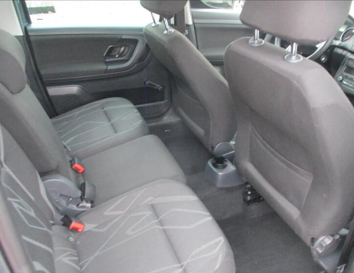 Škoda Roomster 11