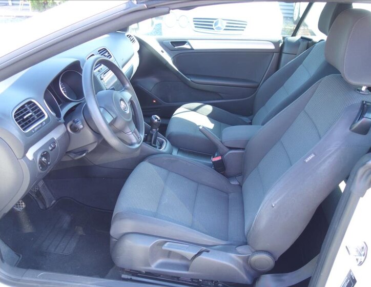 Volkswagen Golf Kabriolet 1,2 l 77 kw