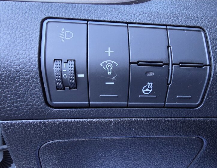 Hyundai i30 Hatchback 1,4 l 66 kw