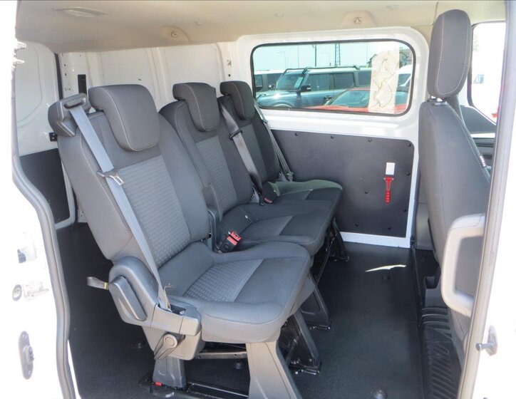 Ford Transit Custom 22