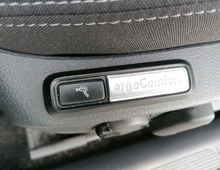 Volkswagen Passat Sedan / Limuzína 1,5 l 110 kw