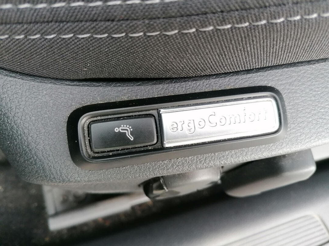 Volkswagen Passat Sedan / Limuzína 1,5 l 110 kw