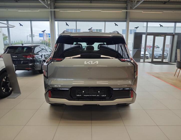 KIA EV9 4