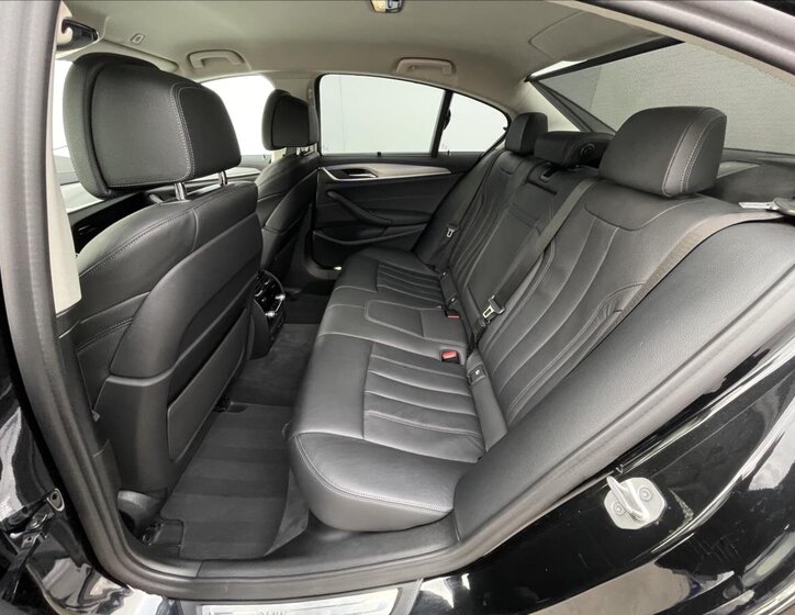 BMW Řada 5 Sedan 3,0 l 250 kw