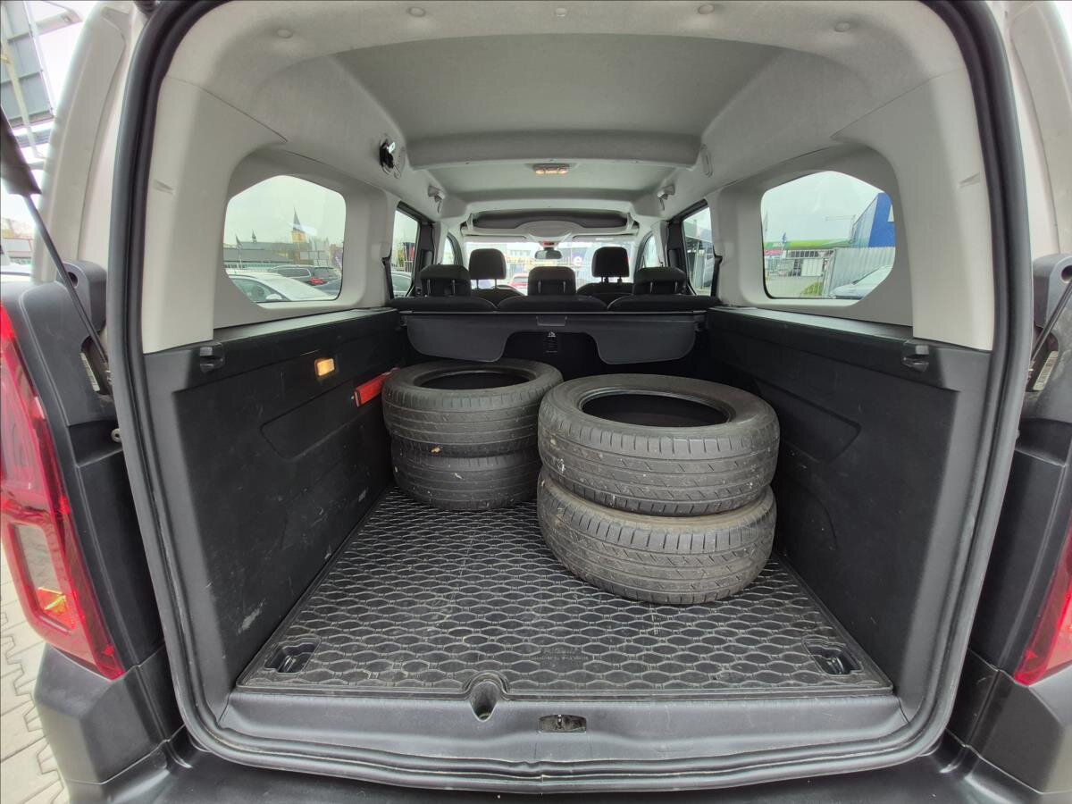 Citroën Berlingo MPV 1,5 l 96 kw