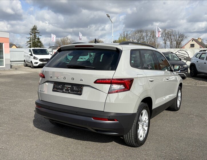 Škoda Karoq Kombi 999,0 81 kw