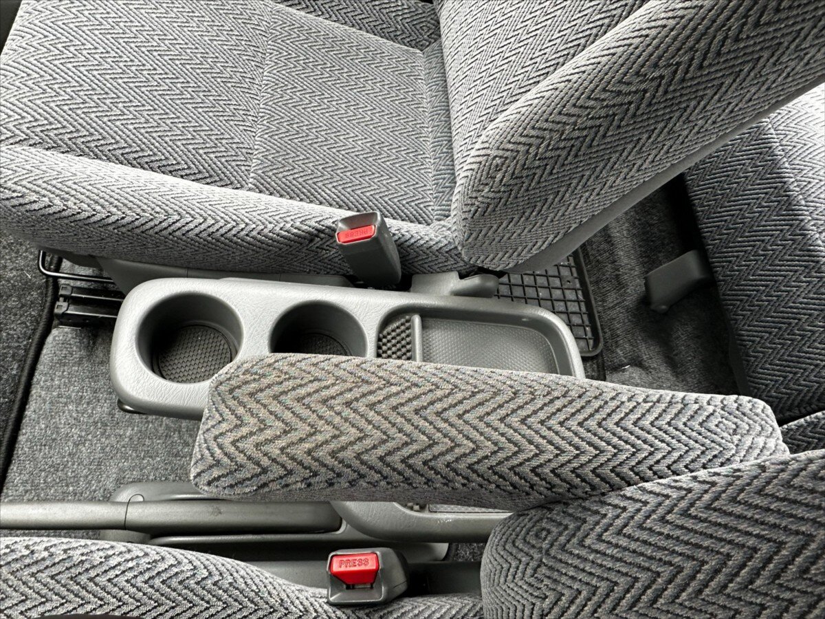 Honda CR-V Kombi 2,0 l 94 kw