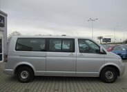 Volkswagen Caravelle MPV 2,5 l 96 kw