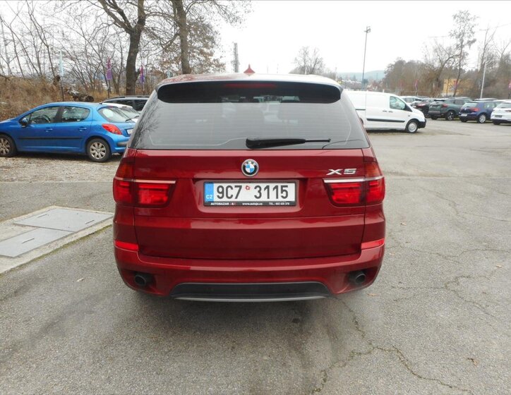 BMW X5 SUV / Terénní 3,0 l 180 kw