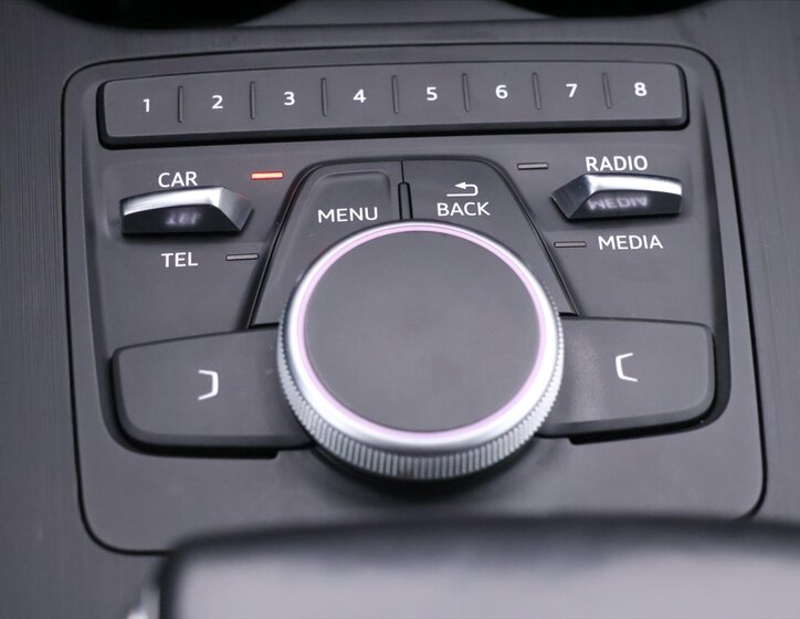 Audi A4 Kombi 2,0 l 140 kw