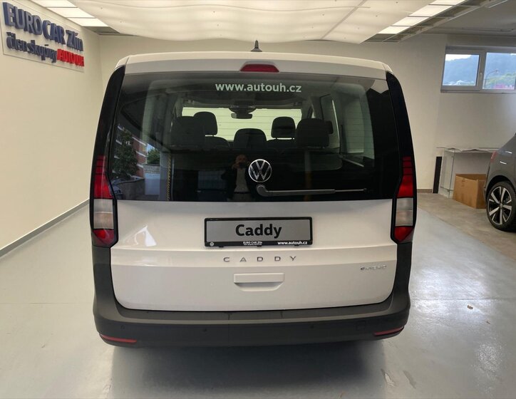 Volkswagen Caddy Kombi 1,5 l 84 kw