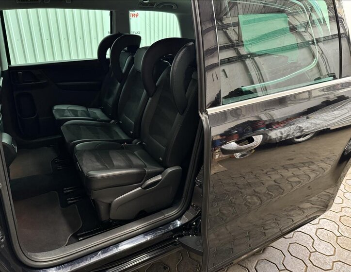 Volkswagen Sharan MPV 2,0 l 110 kw