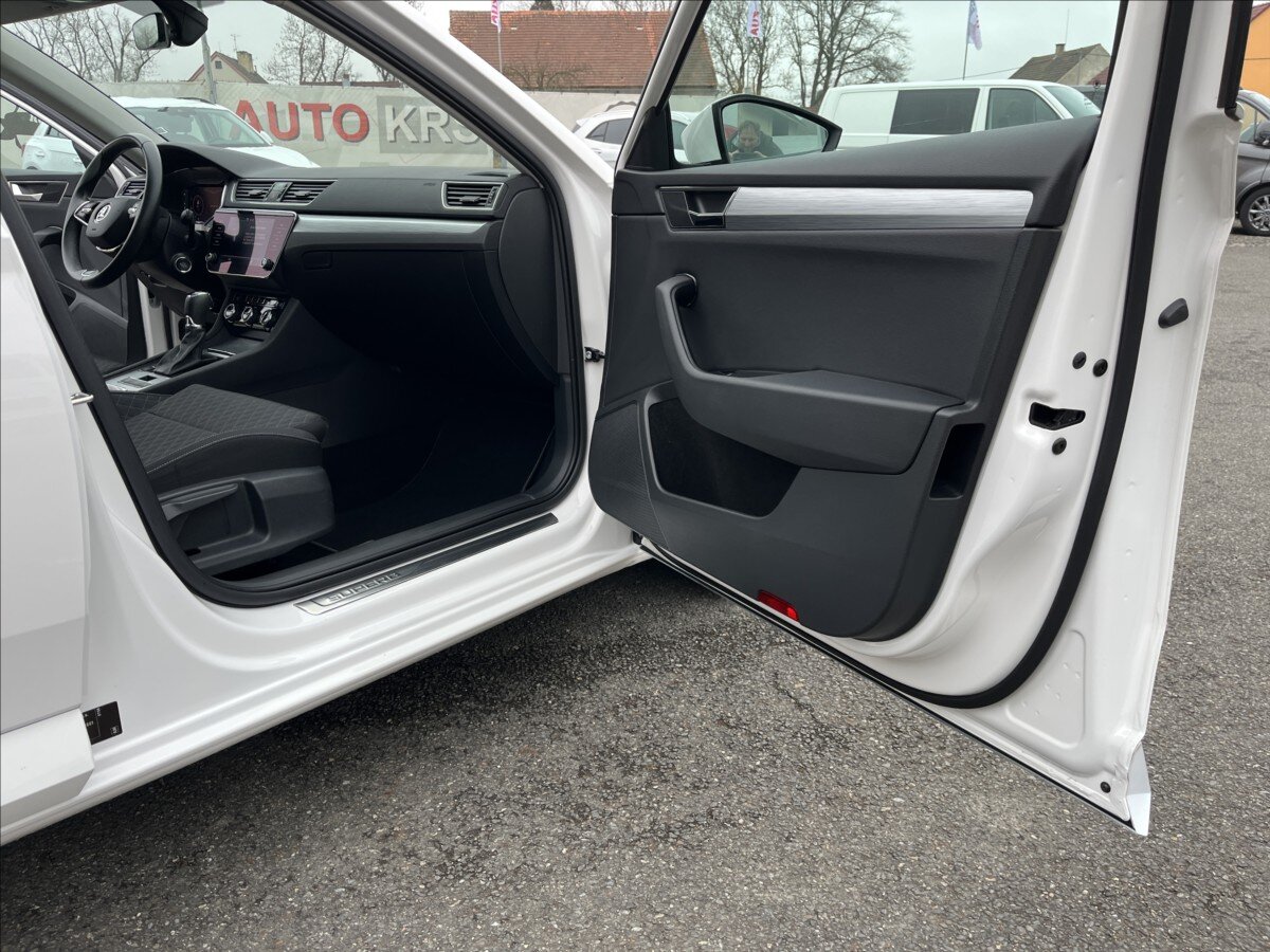 Škoda Superb Kombi 2,0 l 110 kw