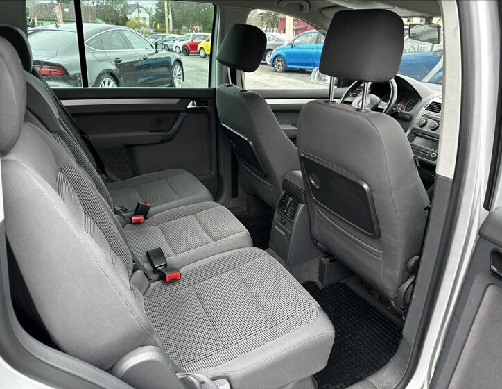 Volkswagen Touran MPV 2,0 l 110 kw