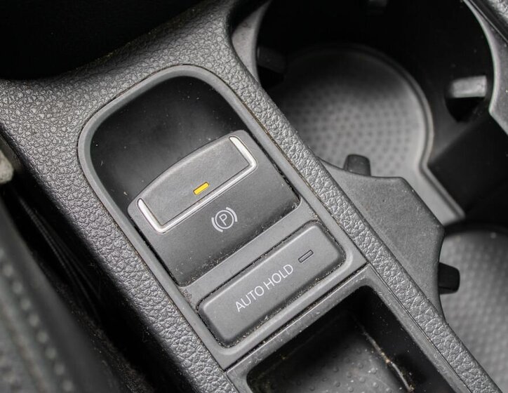 Volkswagen Sharan MPV 2,0 l 103 kw