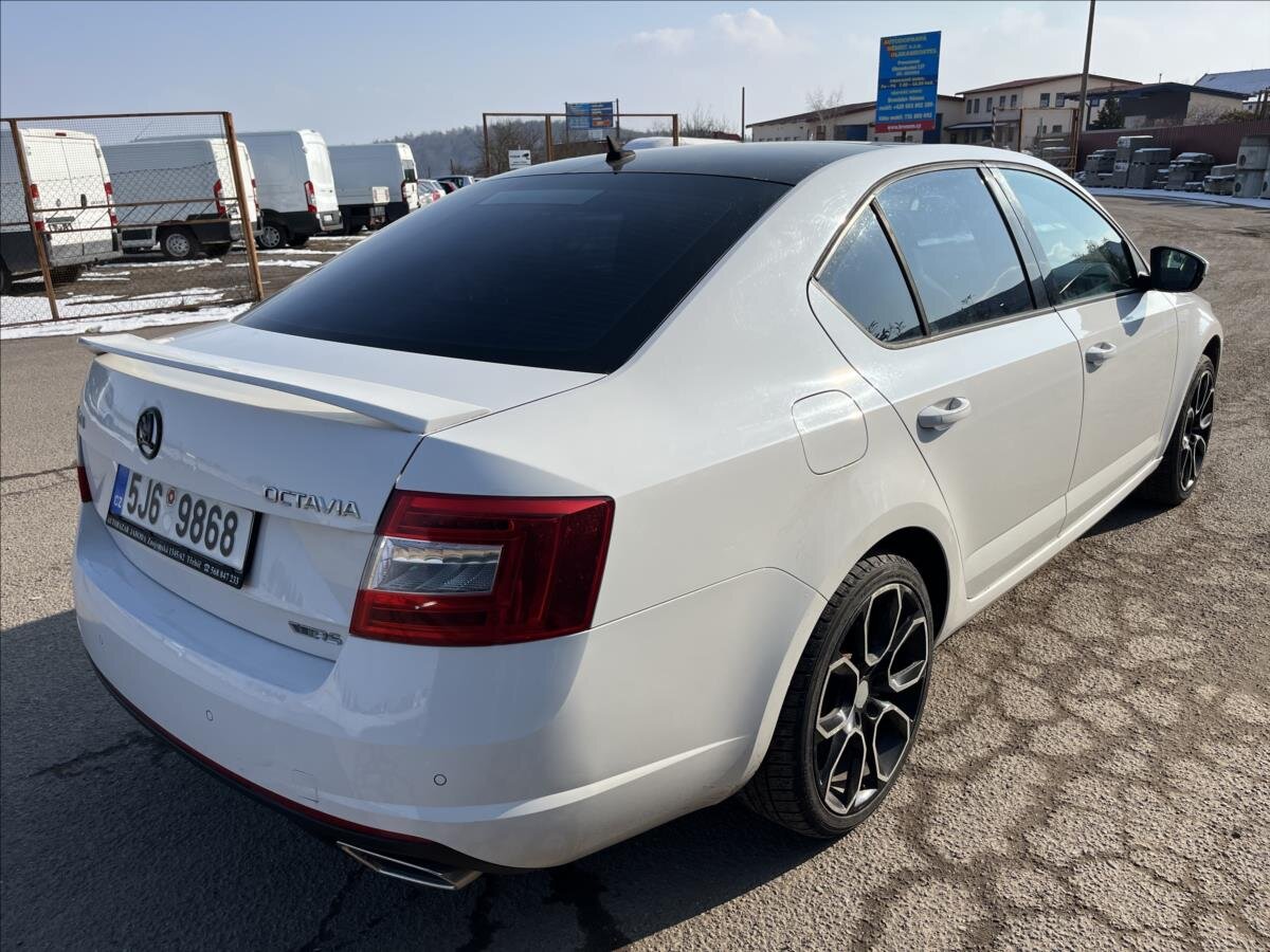 Škoda Octavia Sedan 2,0 l 135 kw