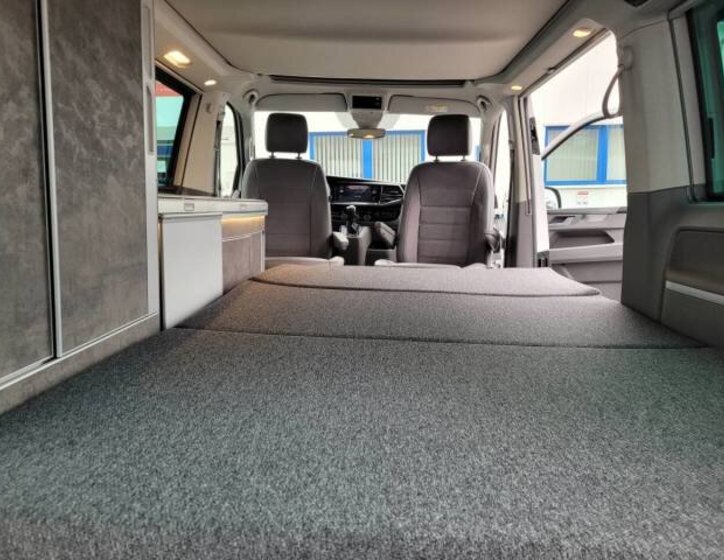 Volkswagen California VAN-Minibus 2,0 l 110 kw