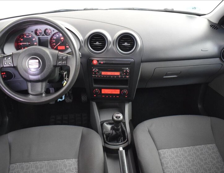 Seat Ibiza Hatchback 1,4 l 63 kw