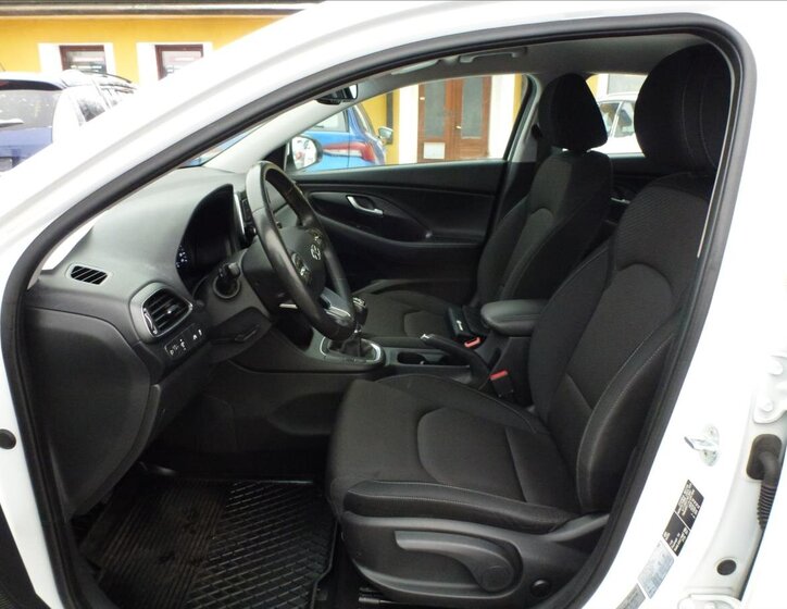 Hyundai i30 Hatchback 998,0 88 kw