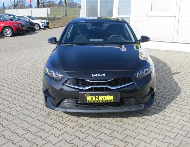 KIA Ceed Hatchback 1,5 l 118 kw