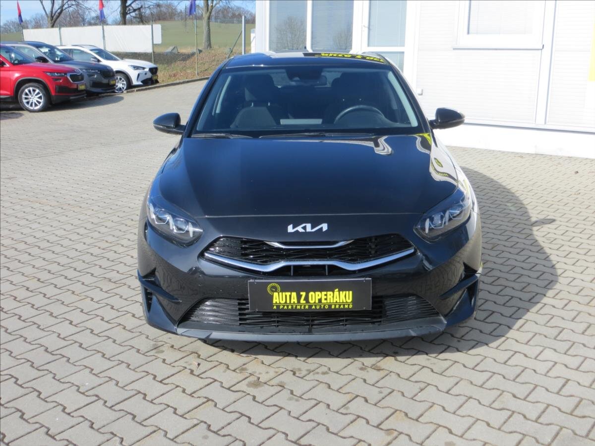 KIA Ceed Hatchback 1,5 l 118 kw