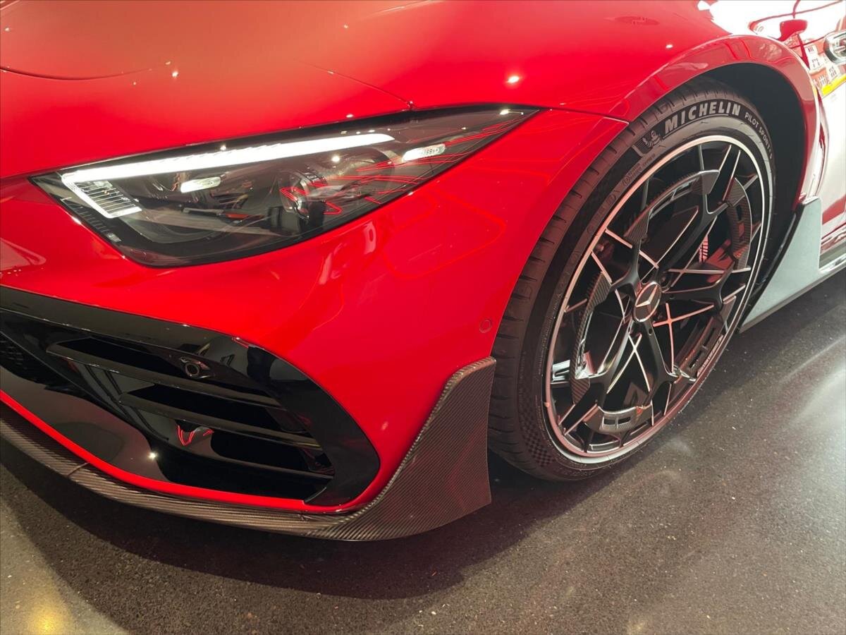 Mercedes-Benz SL Ostatní 4,0 l 430 kw