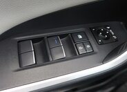 Toyota RAV4 SUV / Terénní 2,5 l 131 kw
