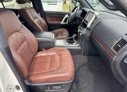 Toyota Land Cruiser SUV / Terénní 4,5 l 186 kw