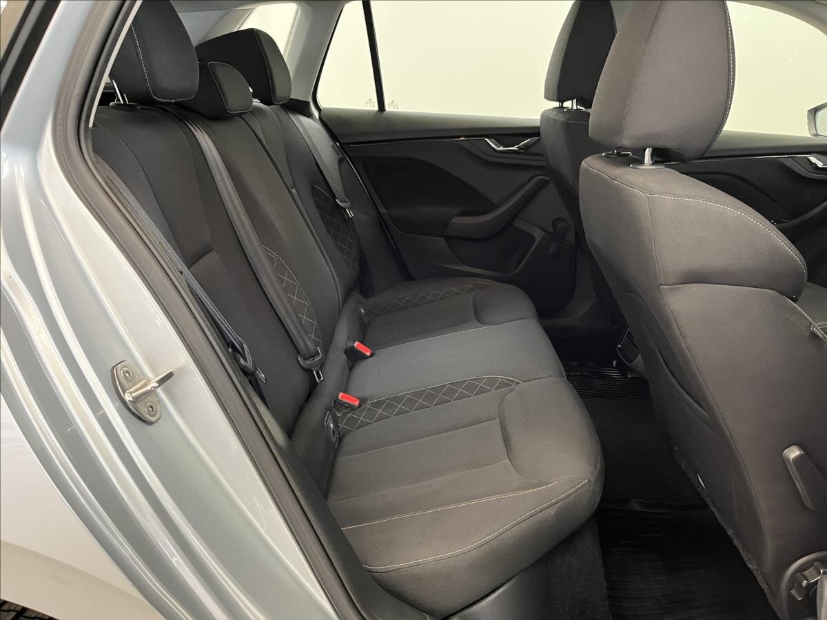 Škoda Kamiq SUV 999,0 81 kw