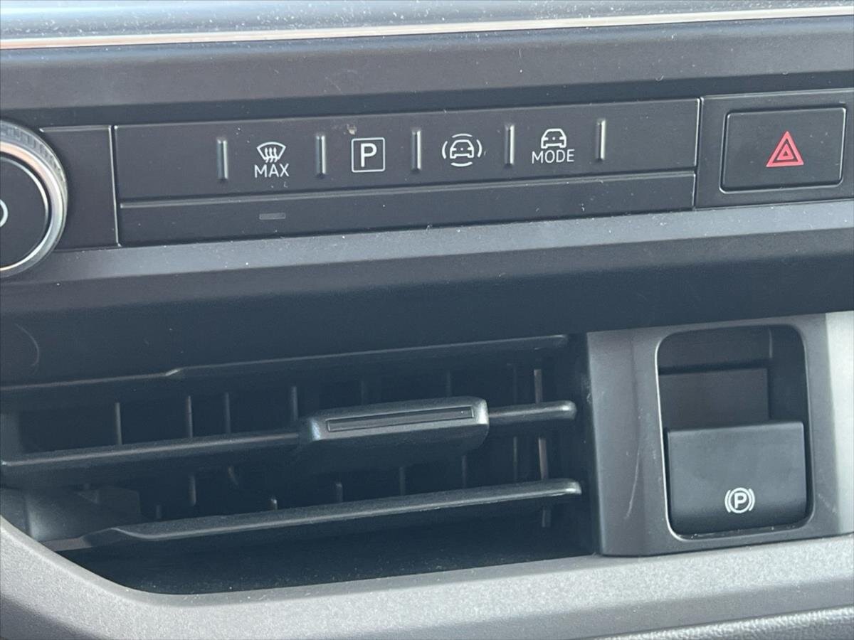 Volkswagen Transporter Skříň 2,0 l 110 kw