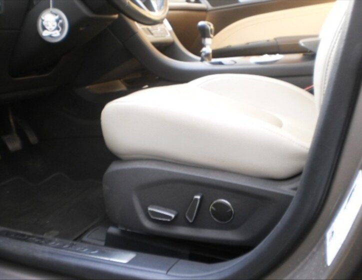 Ford Mondeo Hatchback 0,0 0