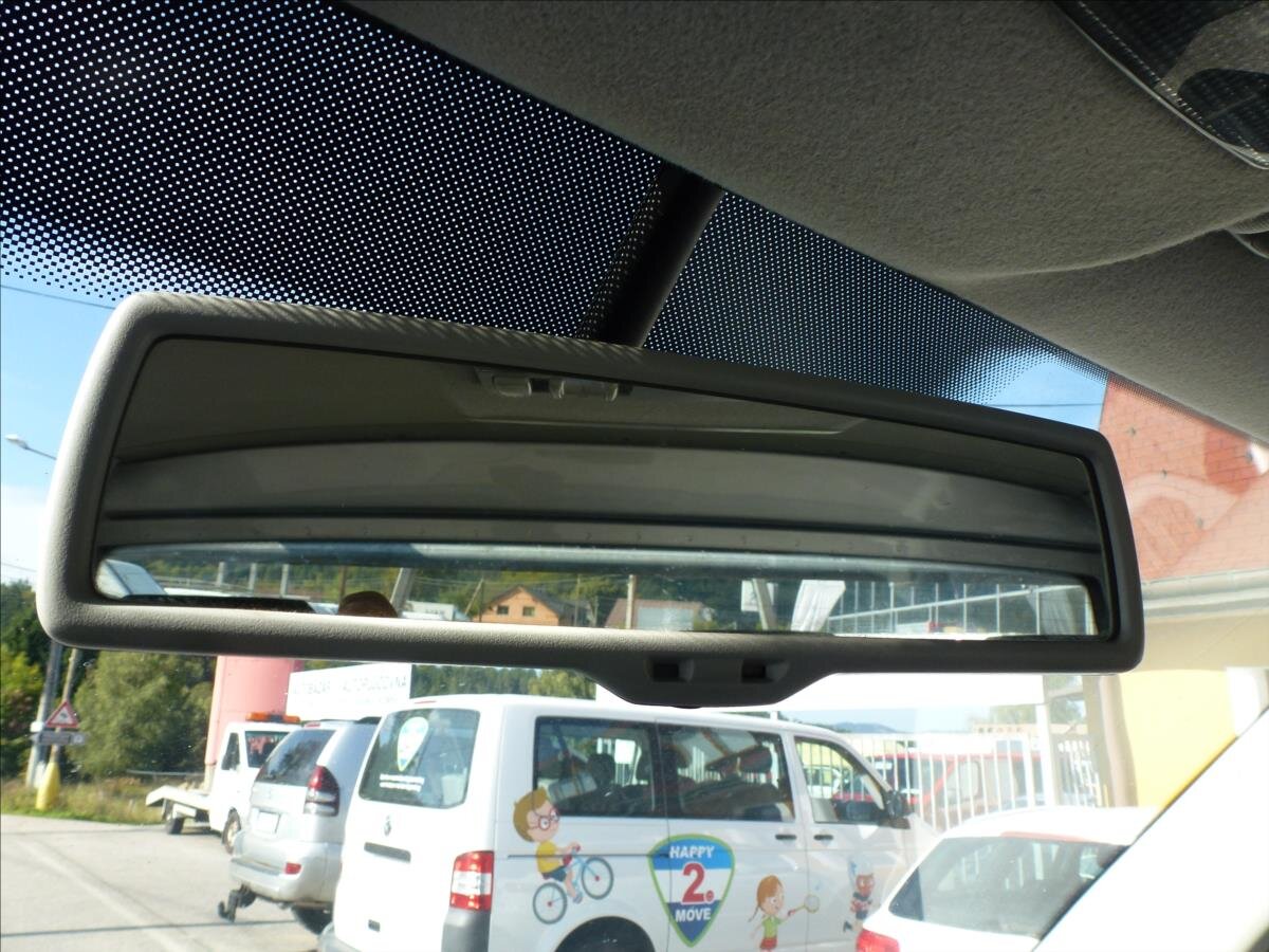 Volkswagen Transporter Valník 2,0 l 103 kw