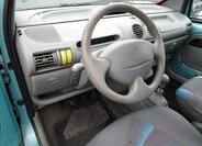 Renault Twingo Hatchback 1,1 l 43 kw