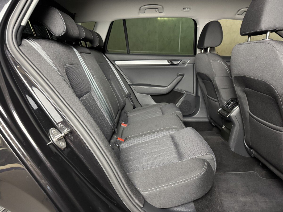 Škoda Superb Kombi 1,4 l 160 kw