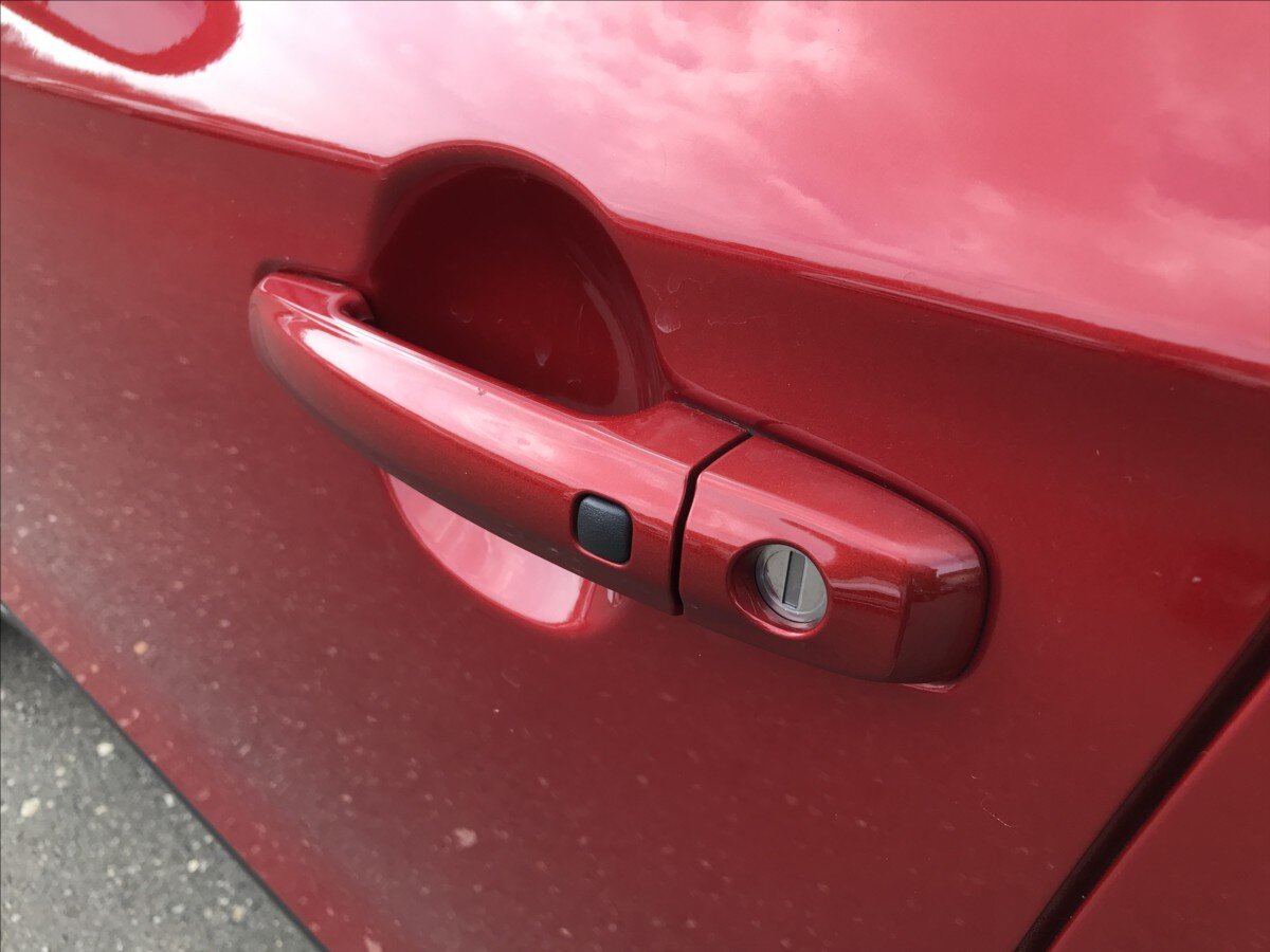 Suzuki SX4 S-Cross SUV / Terénní 1,4 l 95 kw