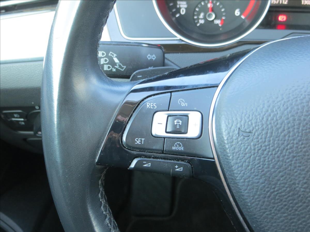 Volkswagen Passat Kombi 2,0 l 140 kw