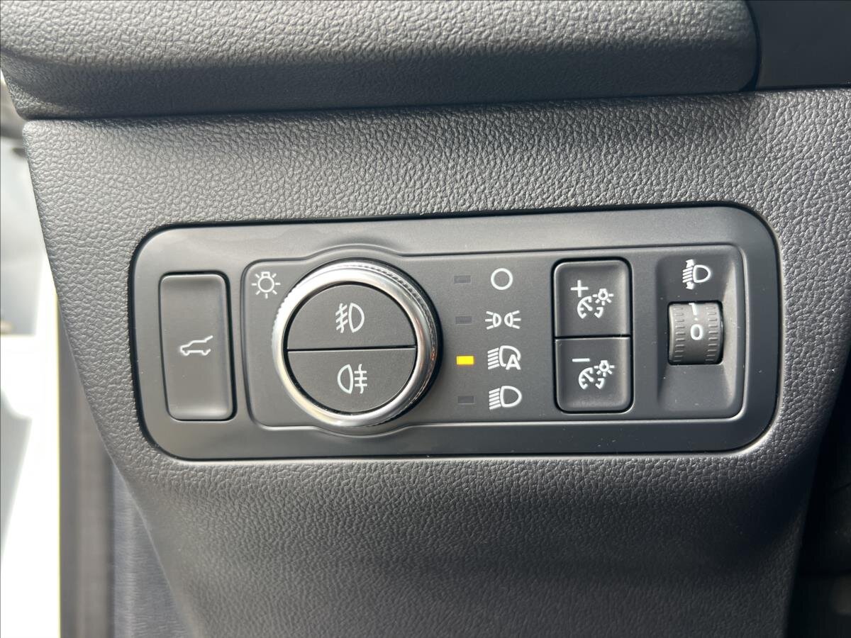 Ford Kuga SUV / Terénní 2,0 l 140 kw