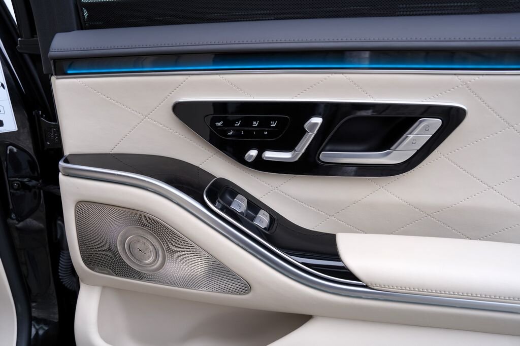 Mercedes-Benz Třídy S Sedan / Limuzína 3,0 l 320 kw