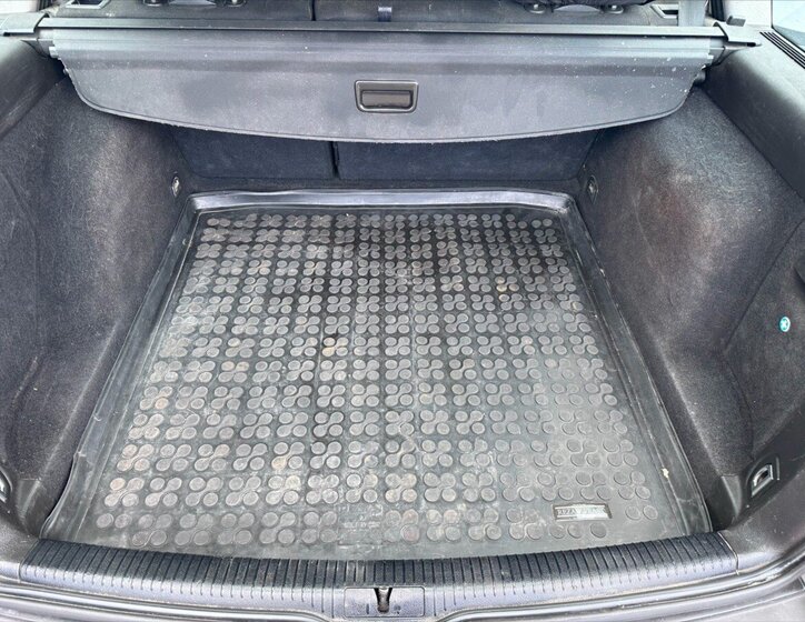 Volkswagen Golf Kombi 1,4 l 55 kw