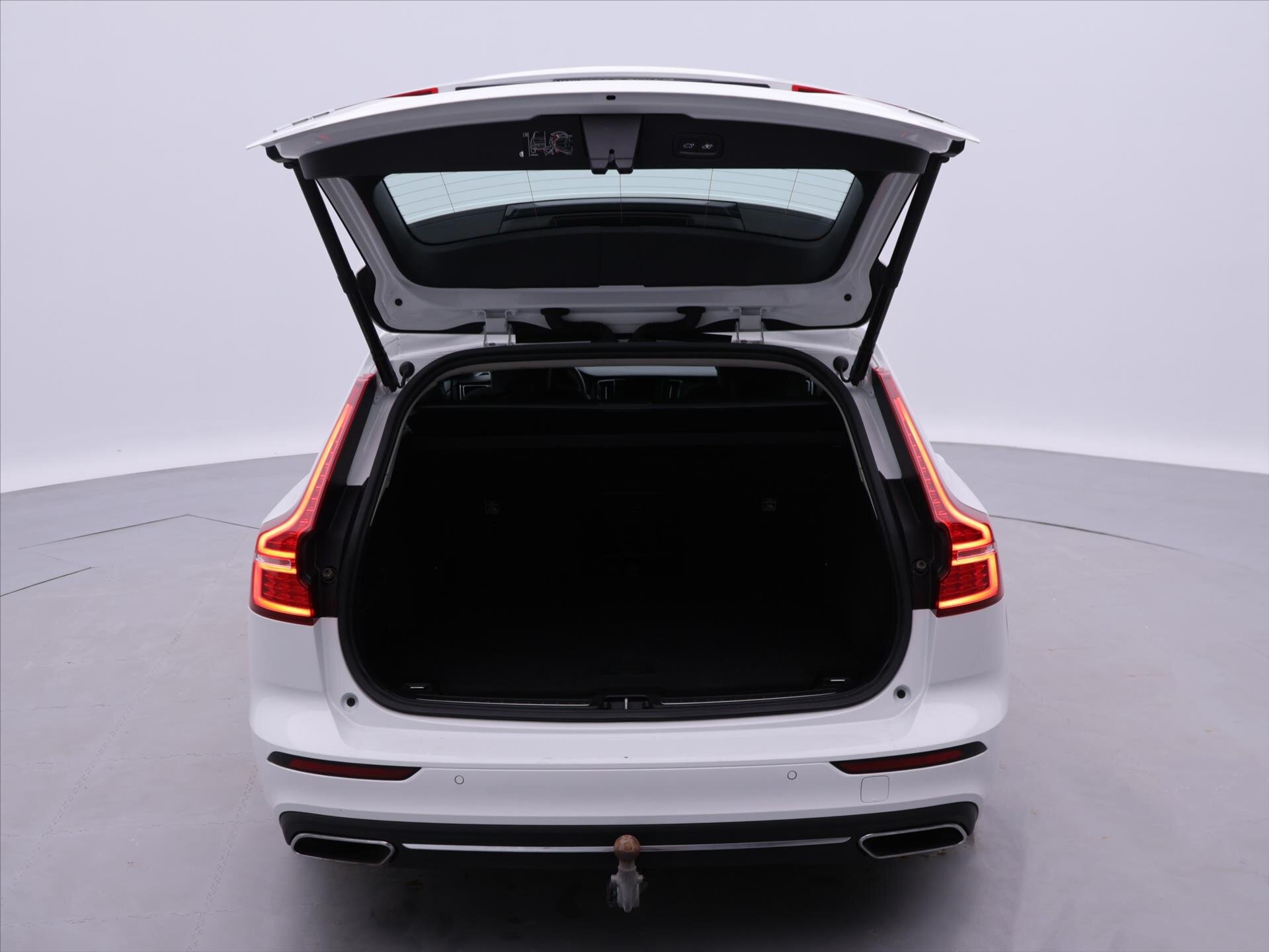 Volvo V60 Kombi 2,0 l 186 kw