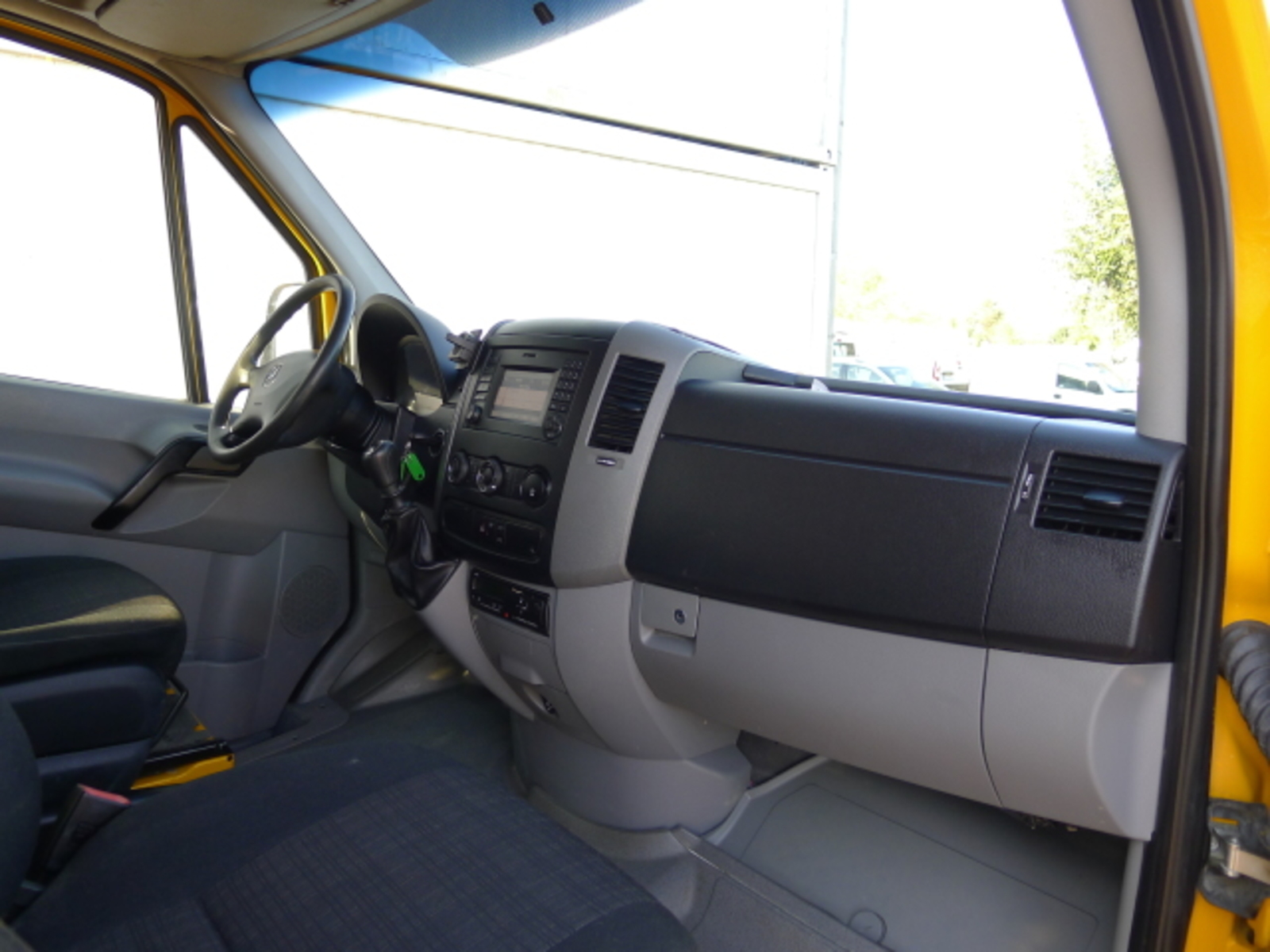 Mercedes-Benz Sprinter 12