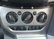 Ford Focus Kombi 998,0 92 kw