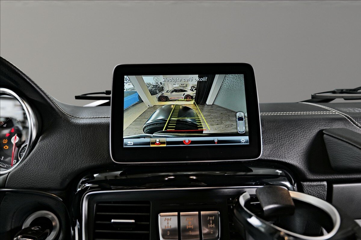 Mercedes-Benz Třídy G SUV 4,0 l 310 kw