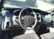 Opel Vivaro 11