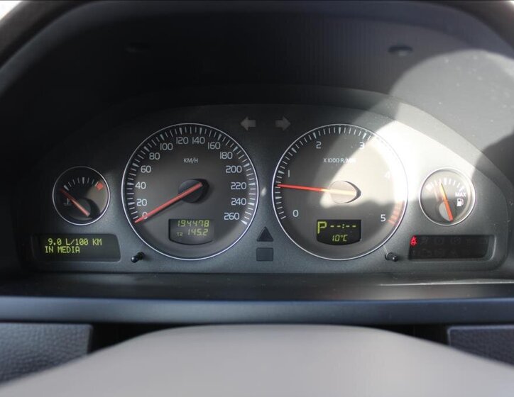 Volvo XC90 Kombi 2,4 l 136 kw