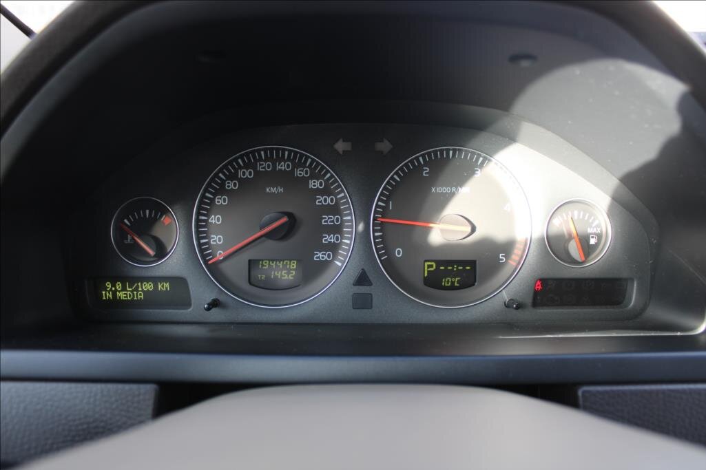 Volvo XC90 Kombi 2,4 l 136 kw