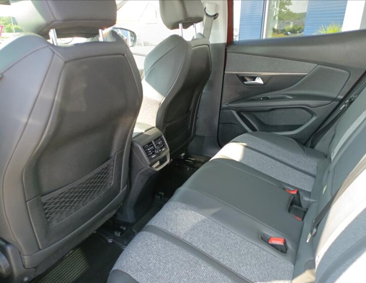 Peugeot 3008 14