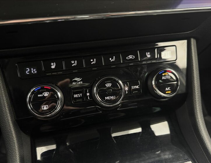 Škoda Superb Kombi 2,0 l 140 kw